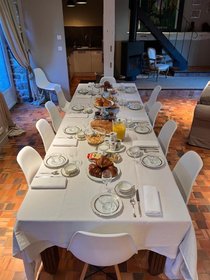 Manoir De La Prise Tarot Bed and Breakfast Bagnoles de l'Orne Normandie Exteriör bild